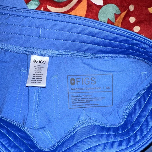 Figs ceil blue Livingston, size extra small regular. - Picture 2 of 3